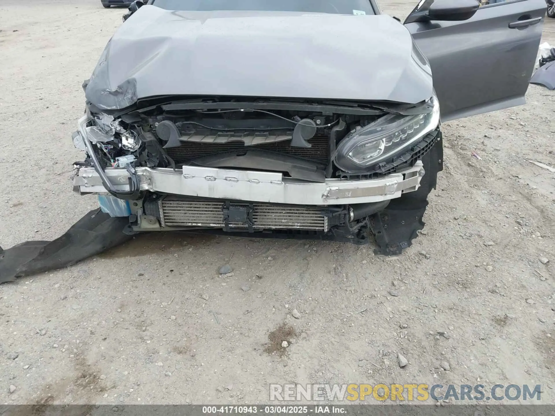 6 Photograph of a damaged car 1HGCV1F36KA148903 HONDA ACCORD 2019