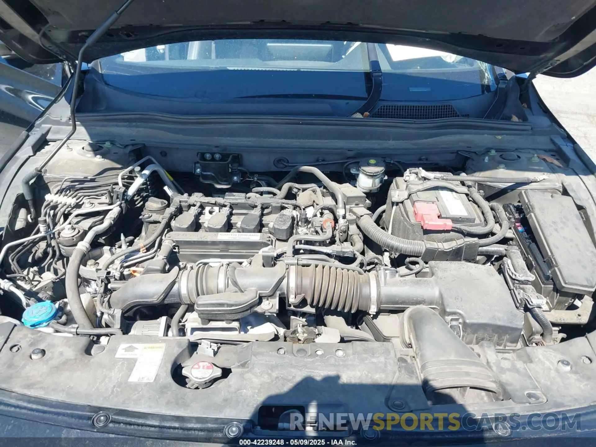 10 Photograph of a damaged car 1HGCV1F36KA164728 HONDA ACCORD 2019