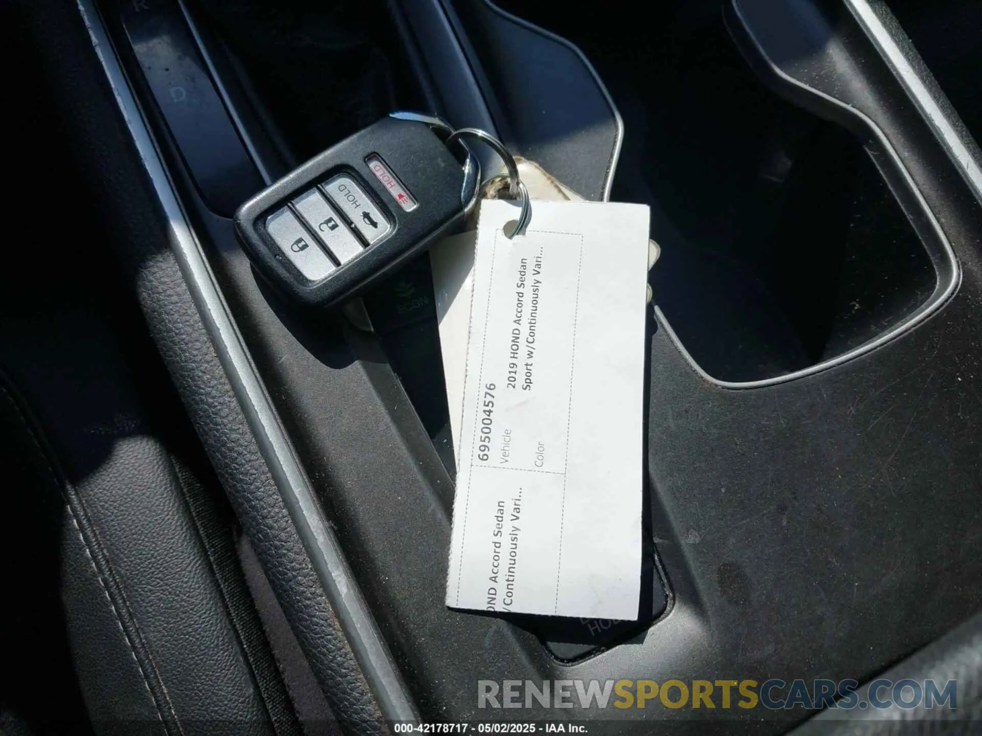 11 Photograph of a damaged car 1HGCV1F36KA164731 HONDA ACCORD 2019