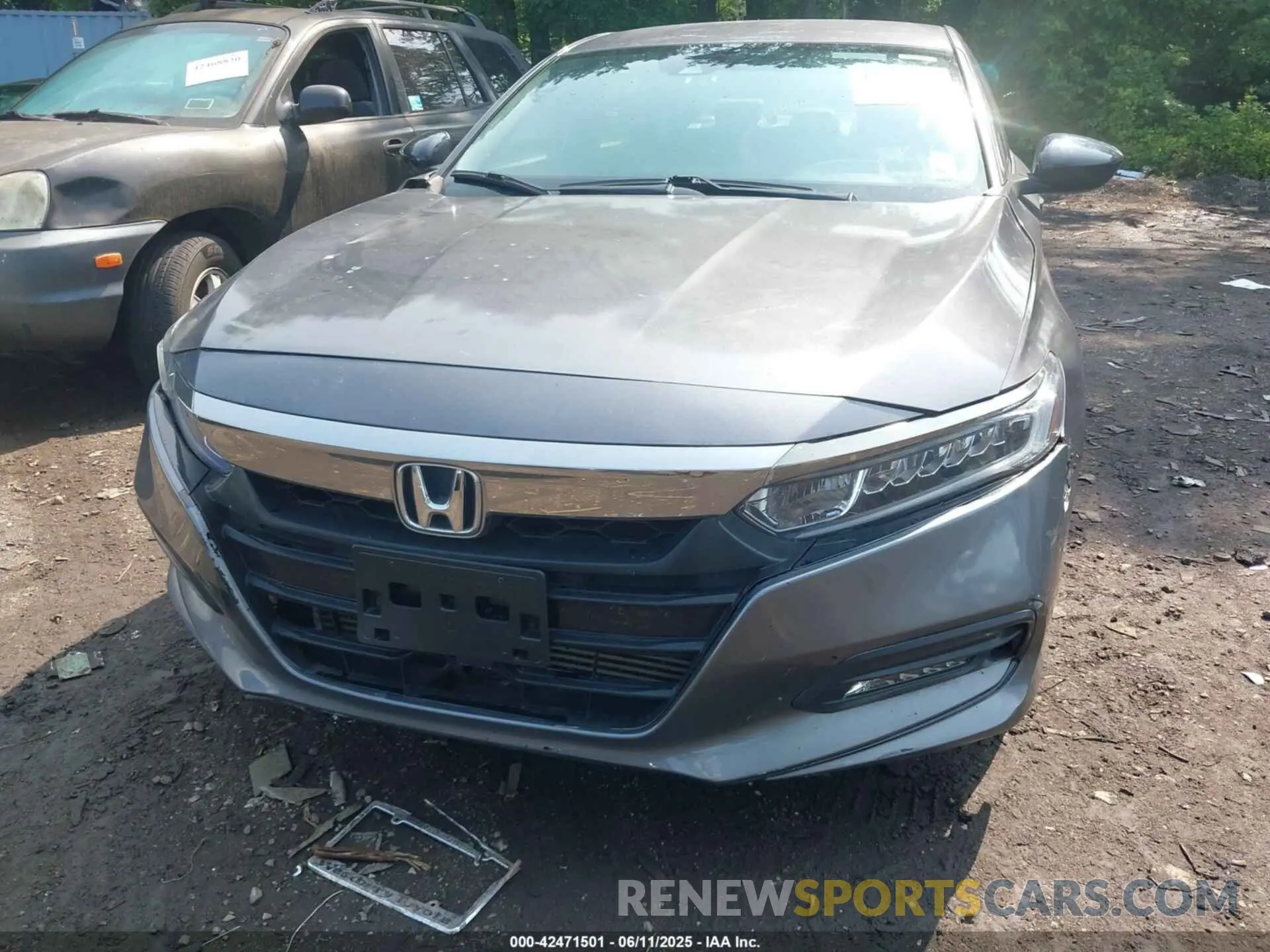 12 Photograph of a damaged car 1HGCV1F37KA004163 HONDA ACCORD 2019