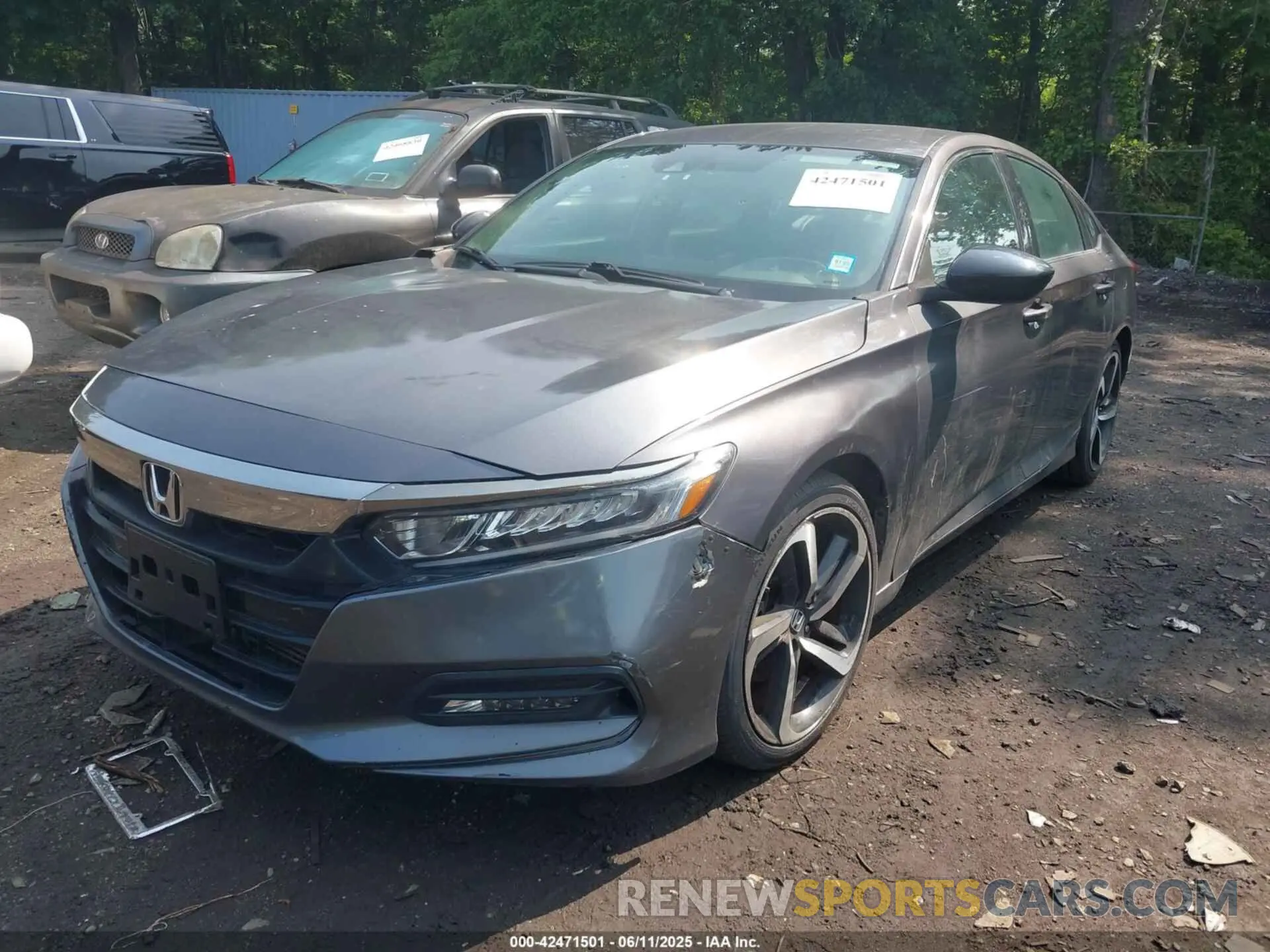 6 Photograph of a damaged car 1HGCV1F37KA004163 HONDA ACCORD 2019