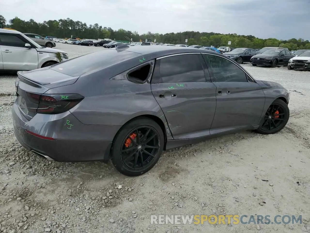 3 Photograph of a damaged car 1HGCV1F37KA013641 HONDA ACCORD 2019