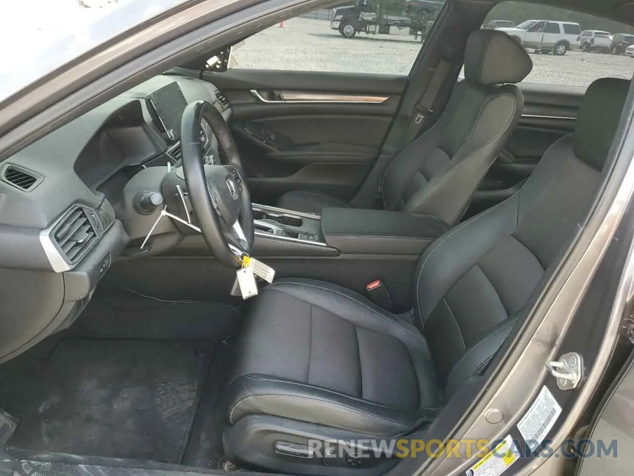 7 Photograph of a damaged car 1HGCV1F37KA013641 HONDA ACCORD 2019