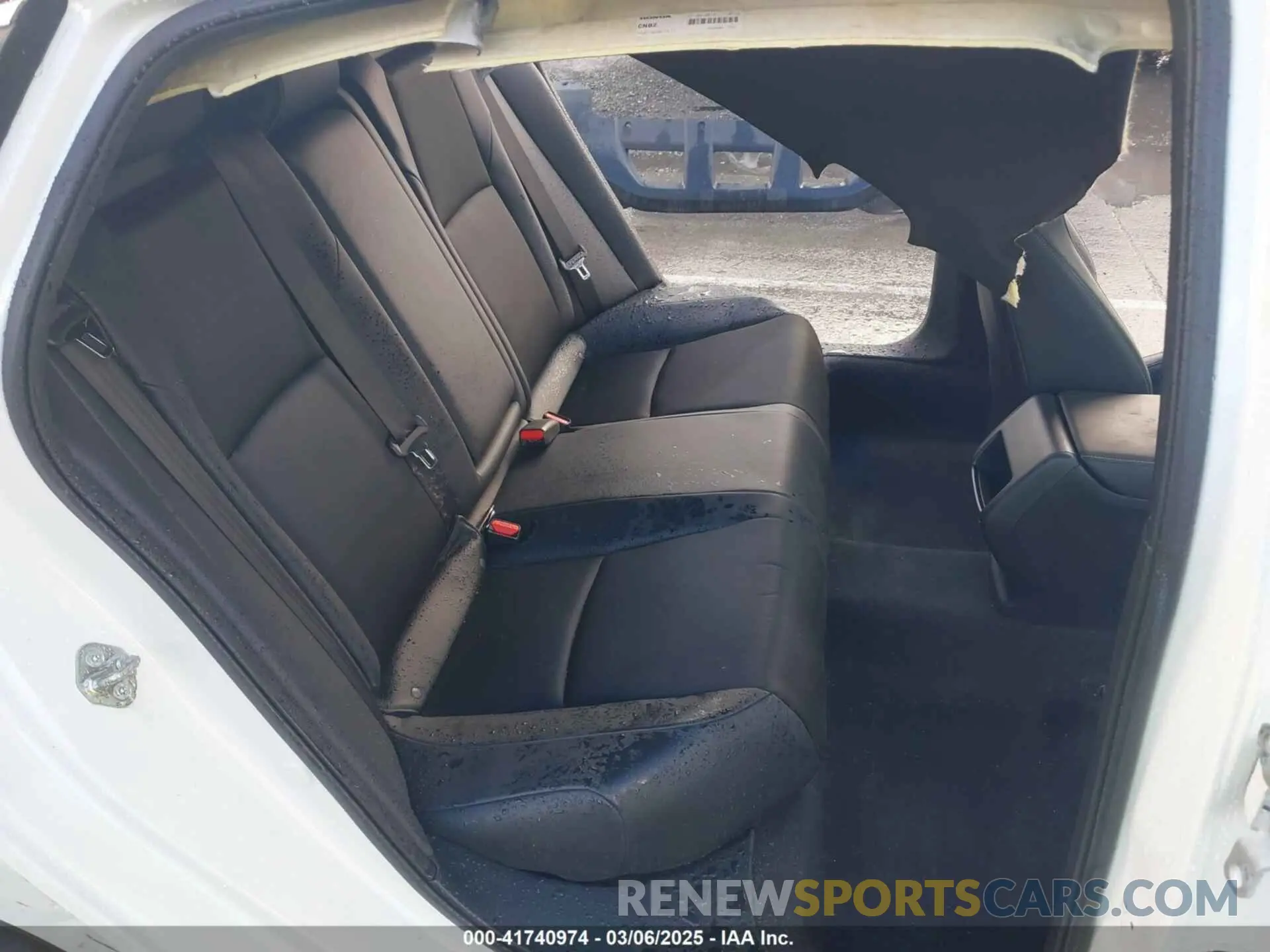 8 Photograph of a damaged car 1HGCV1F37KA022159 HONDA ACCORD 2019
