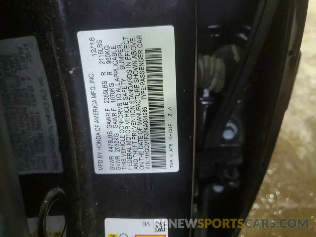 12 Photograph of a damaged car 1HGCV1F37KA031086 HONDA ACCORD 2019
