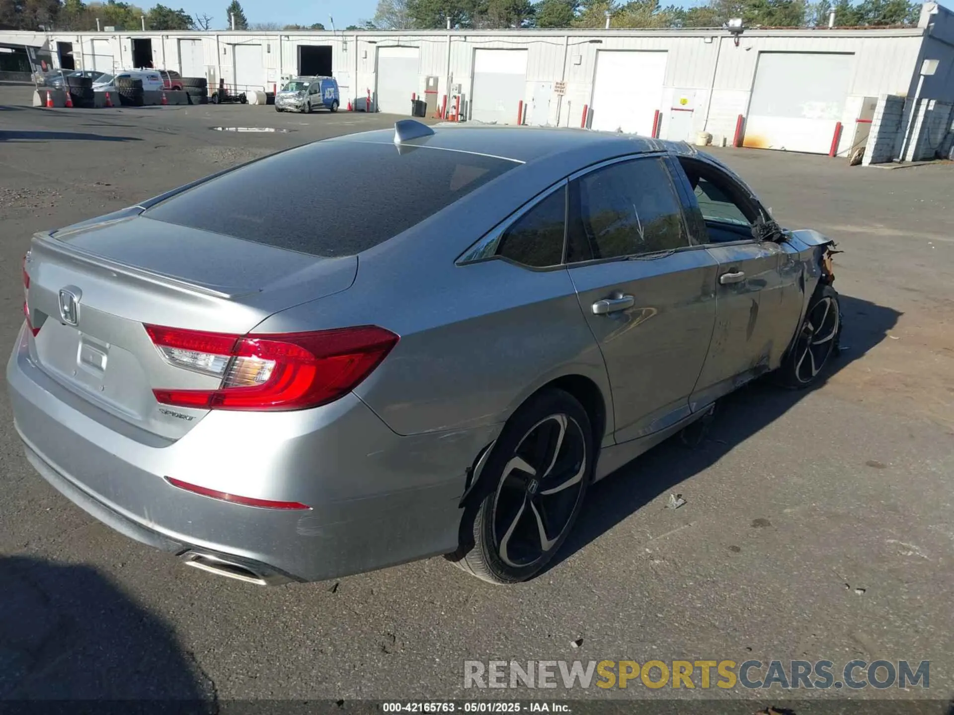4 Photograph of a damaged car 1HGCV1F37KA036921 HONDA ACCORD 2019
