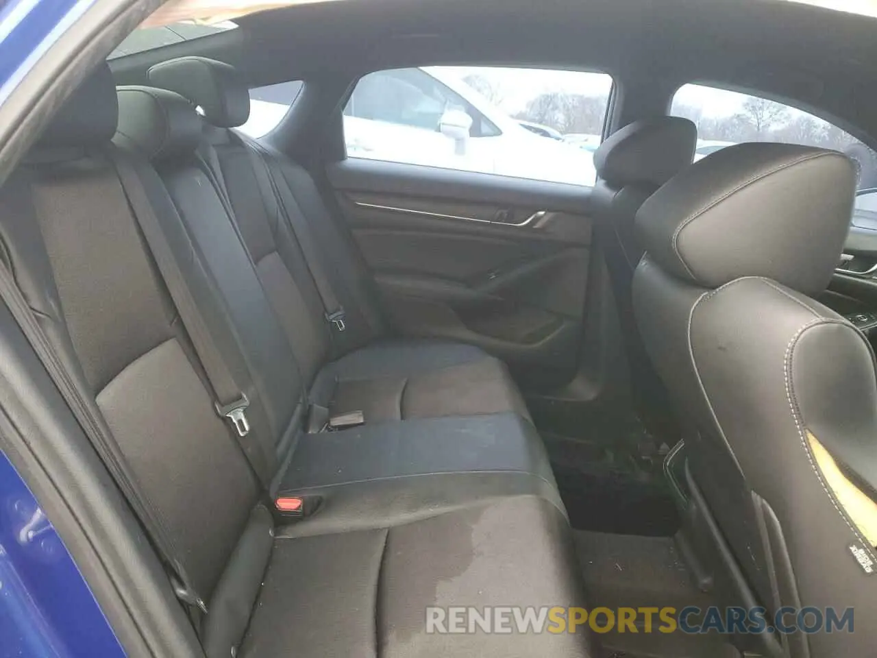 10 Photograph of a damaged car 1HGCV1F37KA043853 HONDA ACCORD 2019