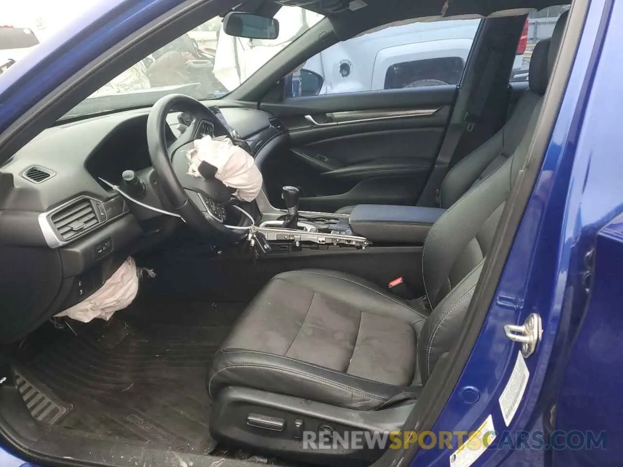 7 Photograph of a damaged car 1HGCV1F37KA043853 HONDA ACCORD 2019
