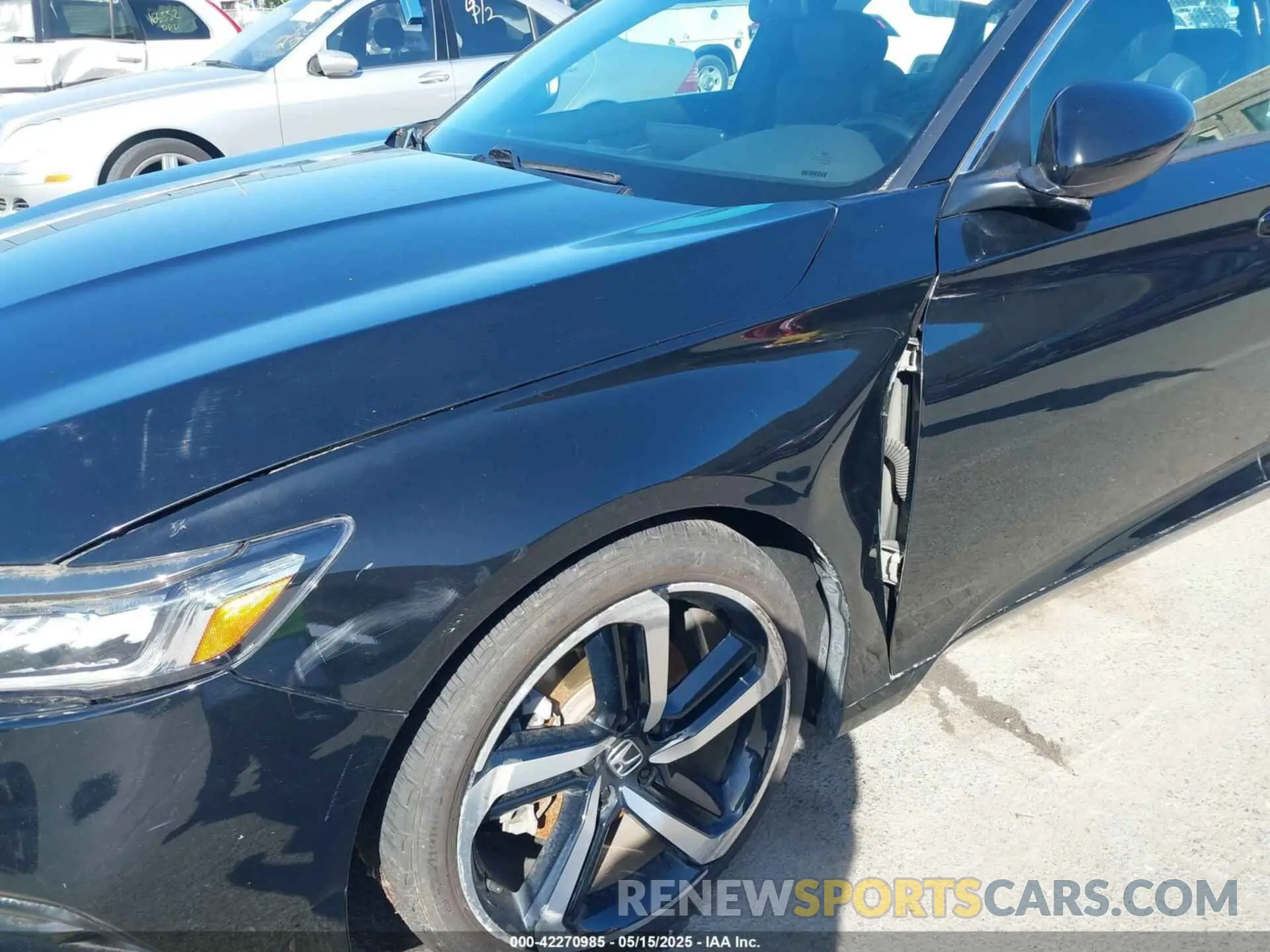 6 Photograph of a damaged car 1HGCV1F37KA073001 HONDA ACCORD 2019