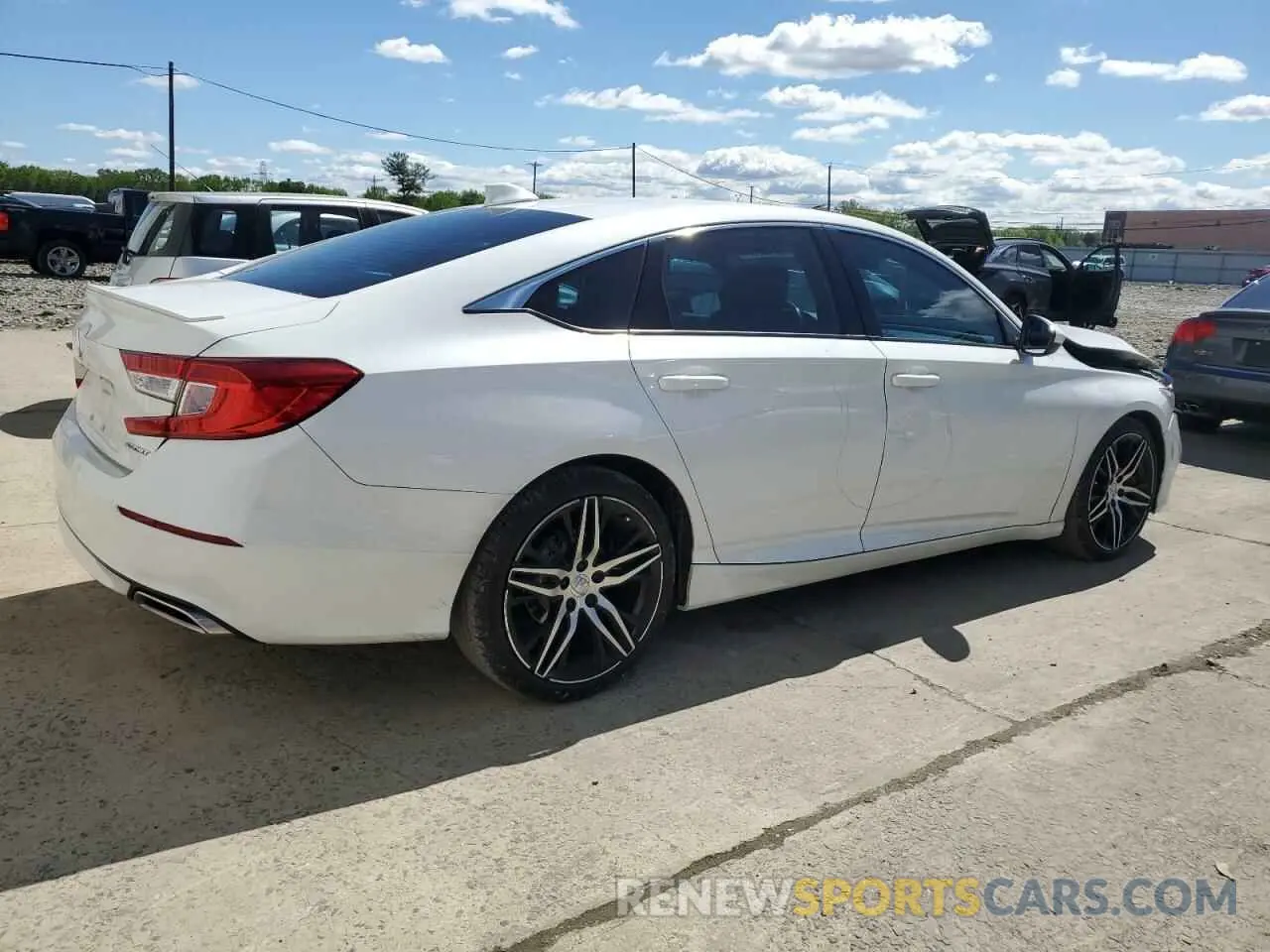 3 Photograph of a damaged car 1HGCV1F37KA073631 HONDA ACCORD 2019
