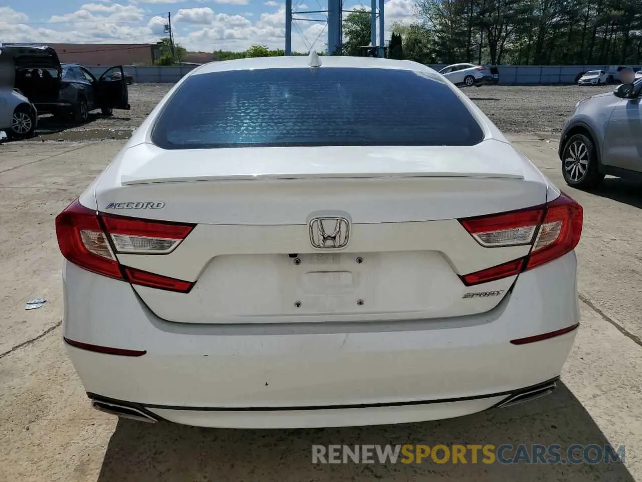 6 Photograph of a damaged car 1HGCV1F37KA073631 HONDA ACCORD 2019