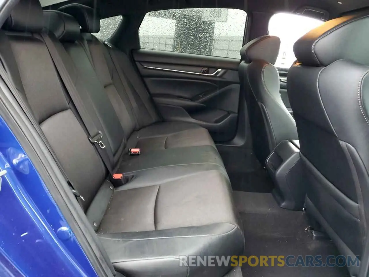 10 Photograph of a damaged car 1HGCV1F37KA078456 HONDA ACCORD 2019