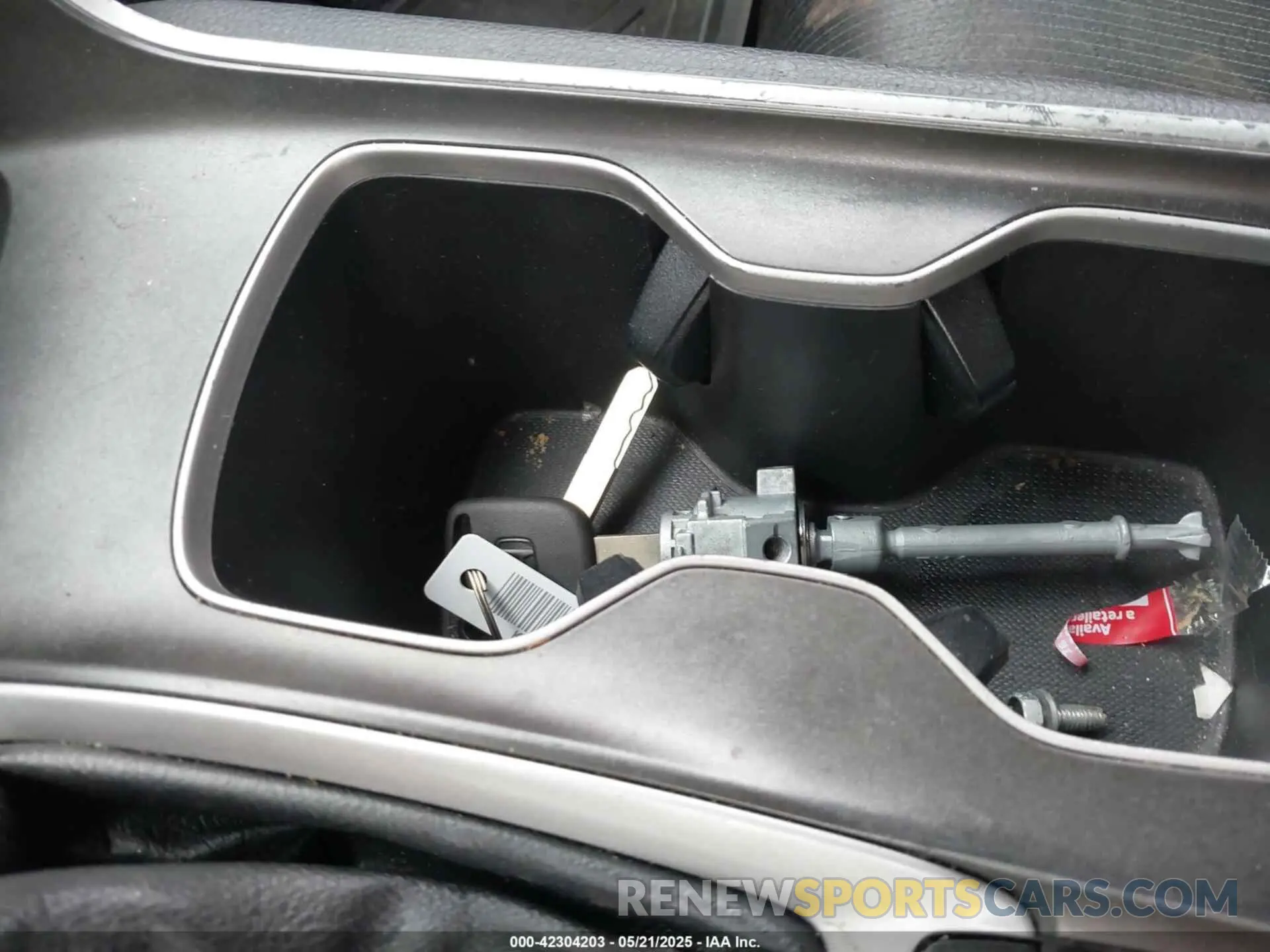 11 Photograph of a damaged car 1HGCV1F37KA110015 HONDA ACCORD 2019