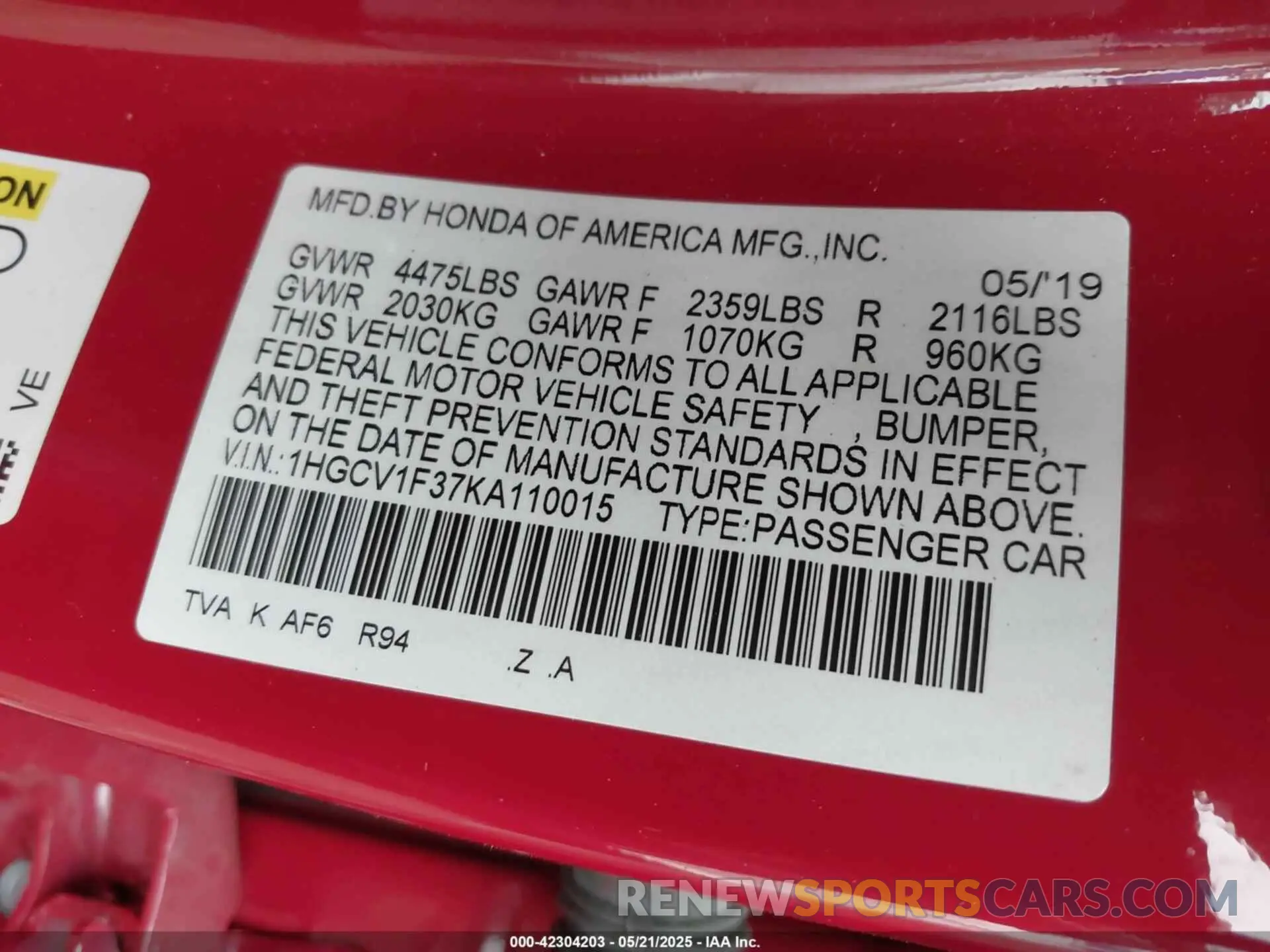 9 Photograph of a damaged car 1HGCV1F37KA110015 HONDA ACCORD 2019