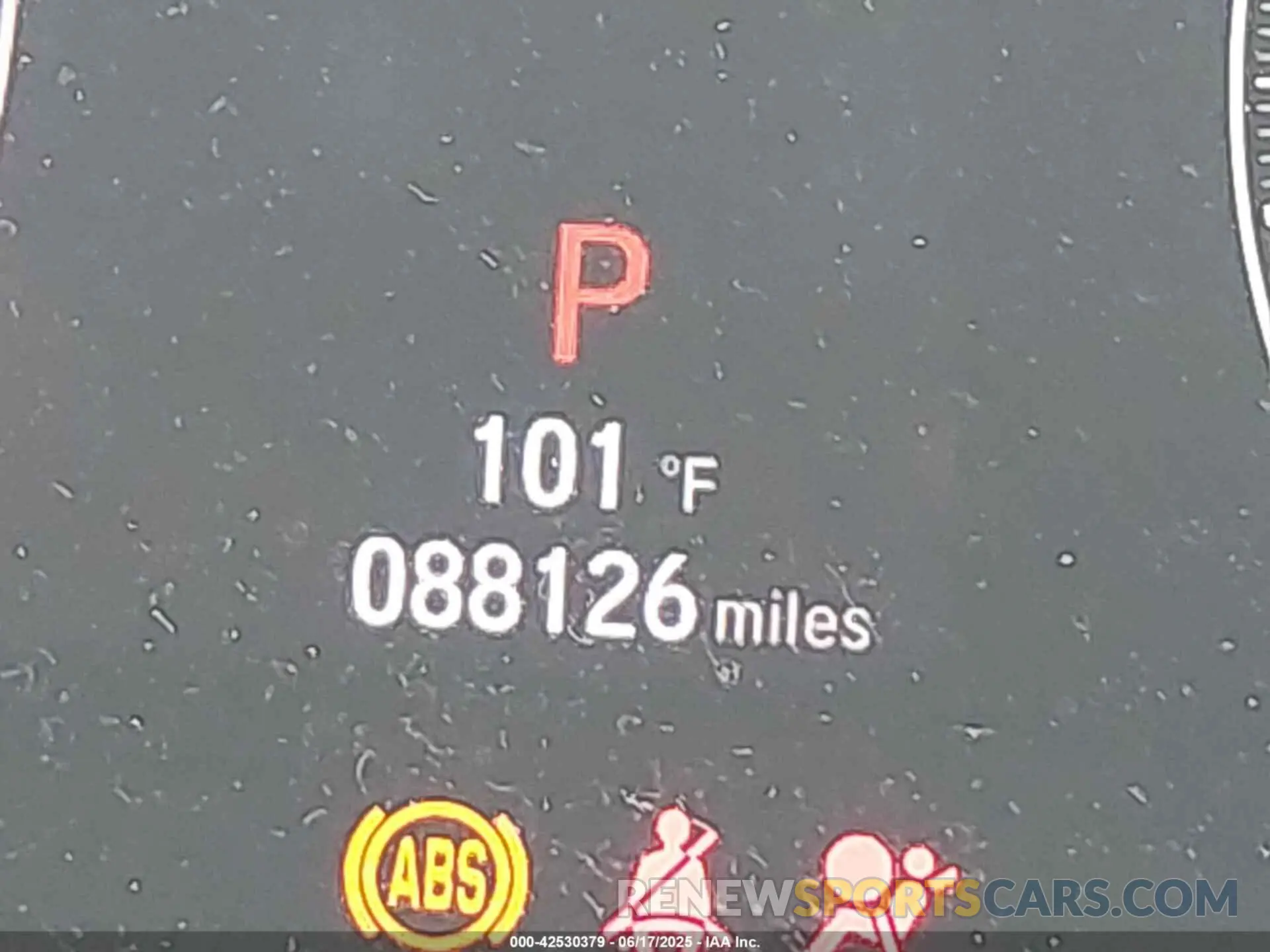 15 Photograph of a damaged car 1HGCV1F37KA145136 HONDA ACCORD 2019