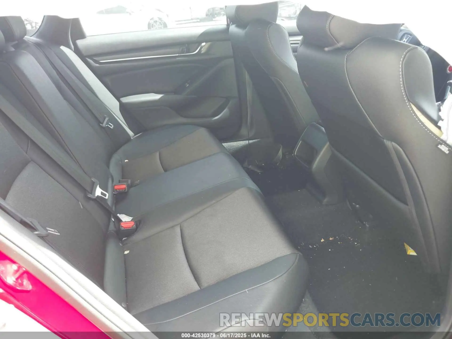8 Photograph of a damaged car 1HGCV1F37KA145136 HONDA ACCORD 2019