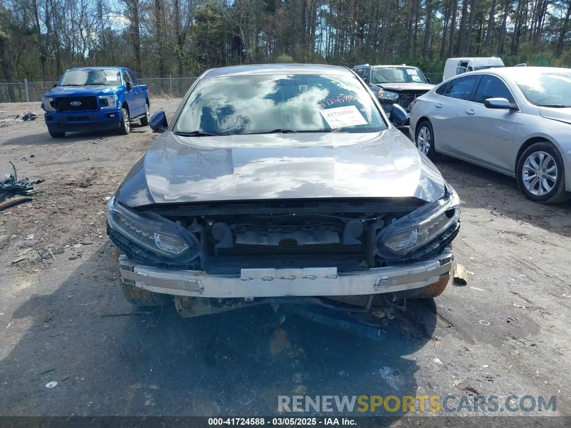 6 Photograph of a damaged car 1HGCV1F37KA148067 HONDA ACCORD 2019