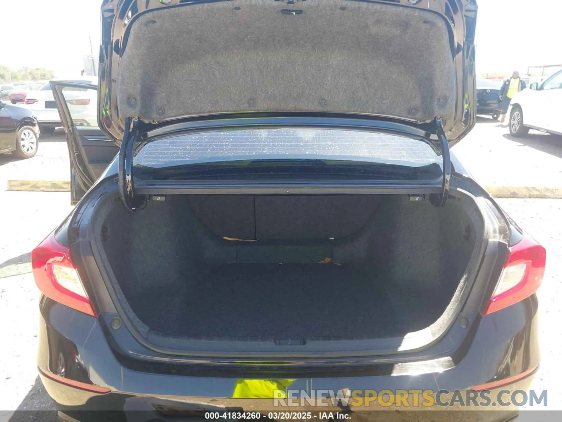 18 Photograph of a damaged car 1HGCV1F37KA158646 HONDA ACCORD 2019