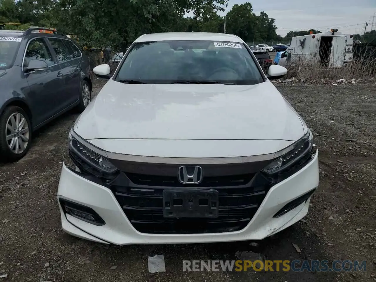 5 Photograph of a damaged car 1HGCV1F37KA162034 HONDA ACCORD 2019