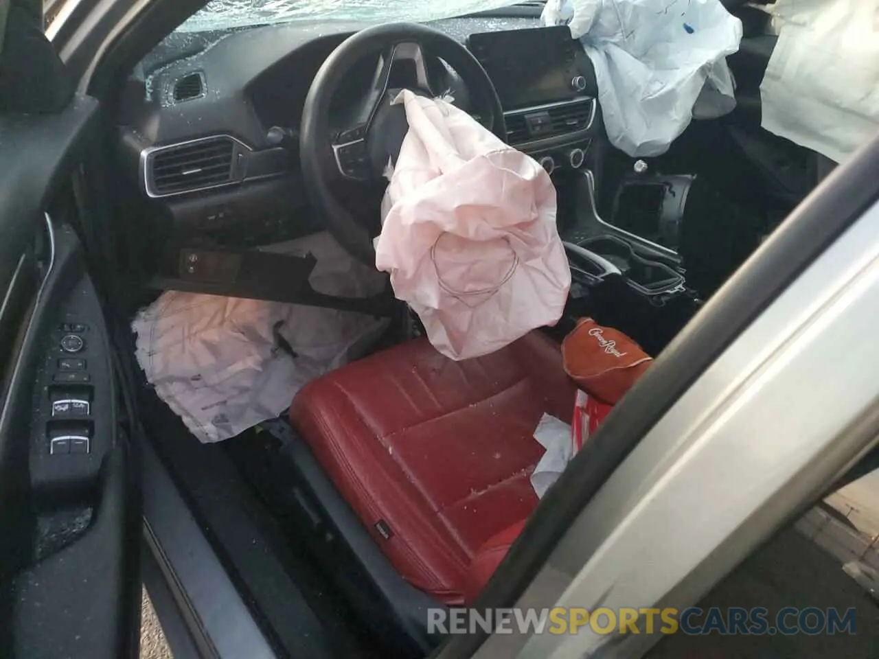 8 Photograph of a damaged car 1HGCV1F37KA168075 HONDA ACCORD 2019