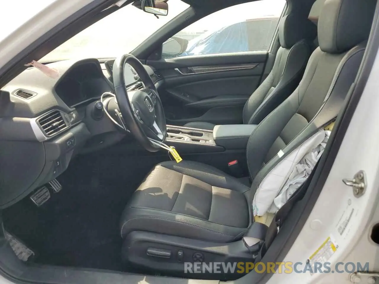 7 Photograph of a damaged car 1HGCV1F37KA801660 HONDA ACCORD 2019
