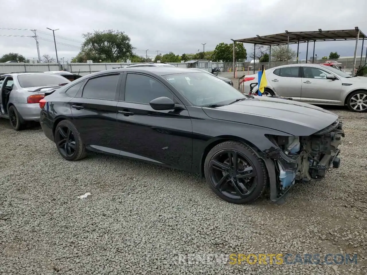 4 Photograph of a damaged car 1HGCV1F38KA005371 HONDA ACCORD 2019
