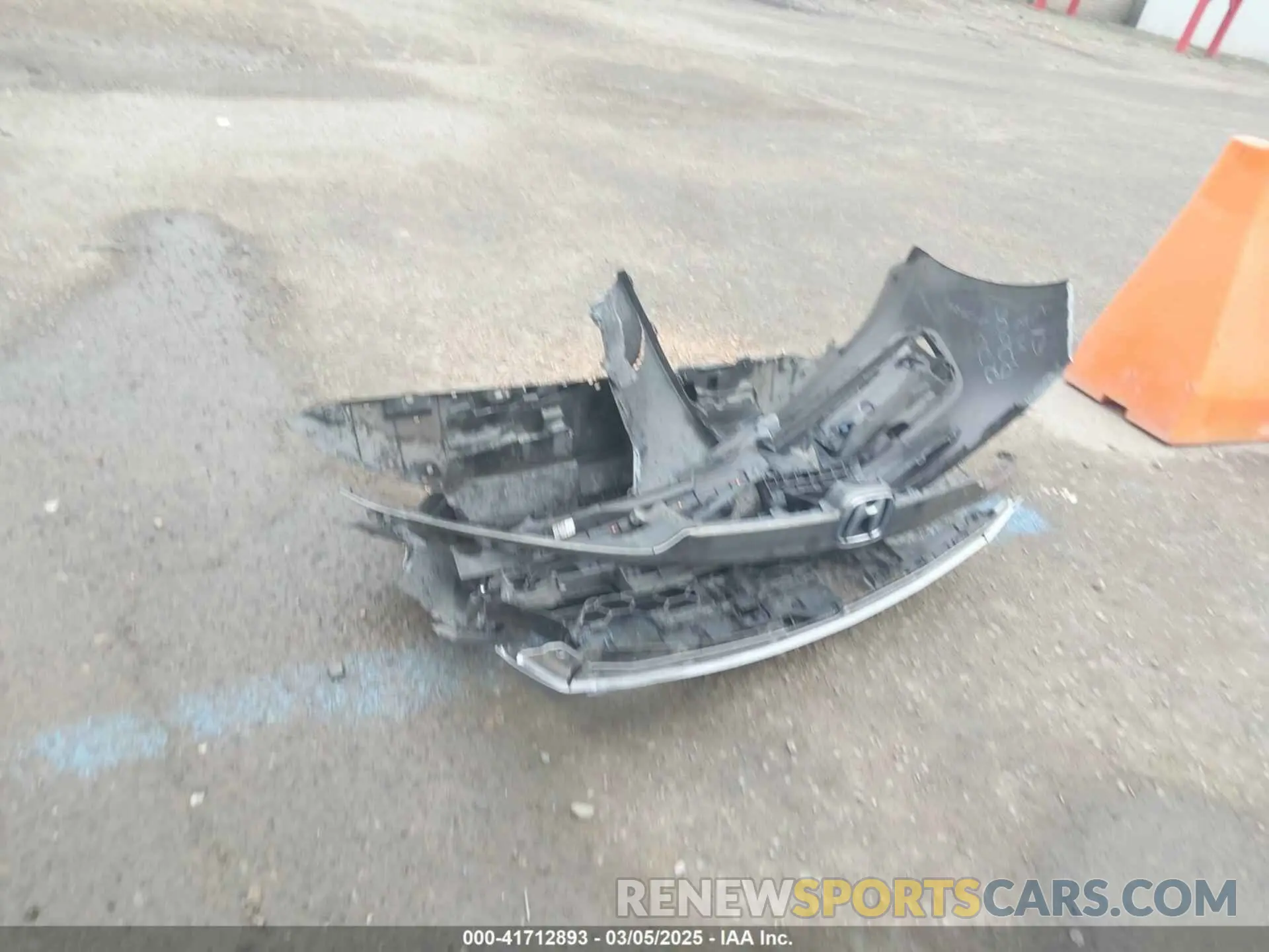 11 Photograph of a damaged car 1HGCV1F38KA030061 HONDA ACCORD 2019
