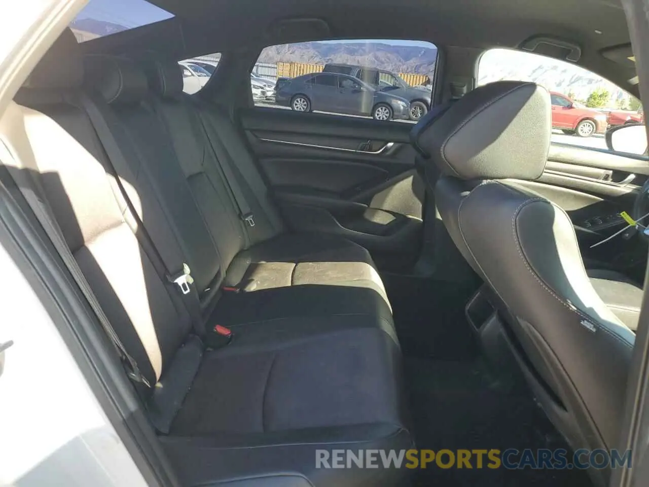 11 Photograph of a damaged car 1HGCV1F38KA037866 HONDA ACCORD 2019