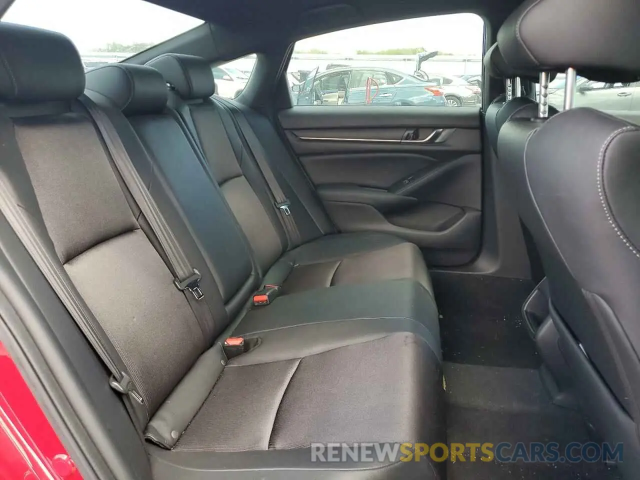 11 Photograph of a damaged car 1HGCV1F38KA040427 HONDA ACCORD 2019