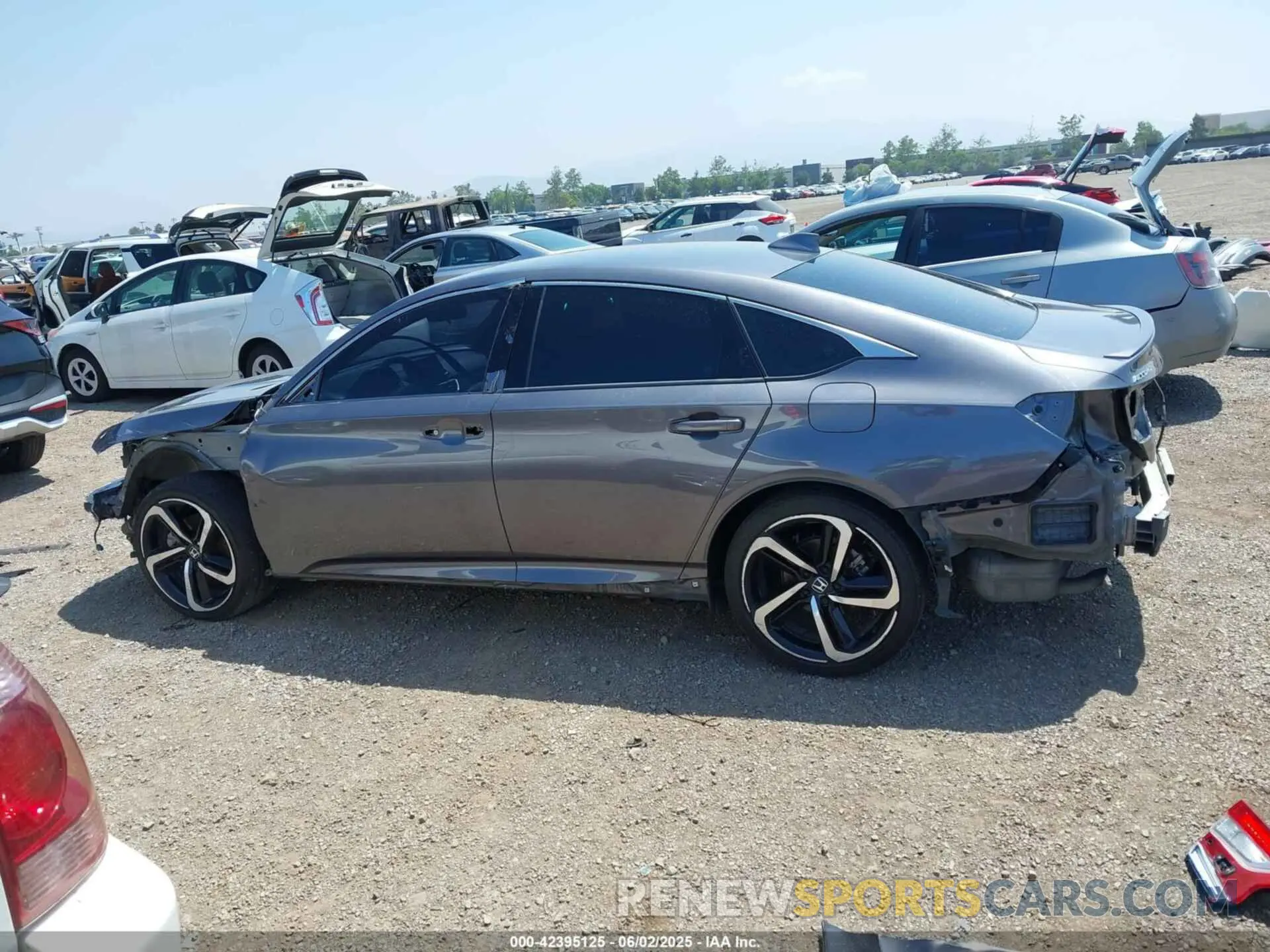 15 Photograph of a damaged car 1HGCV1F38KA044445 HONDA ACCORD 2019