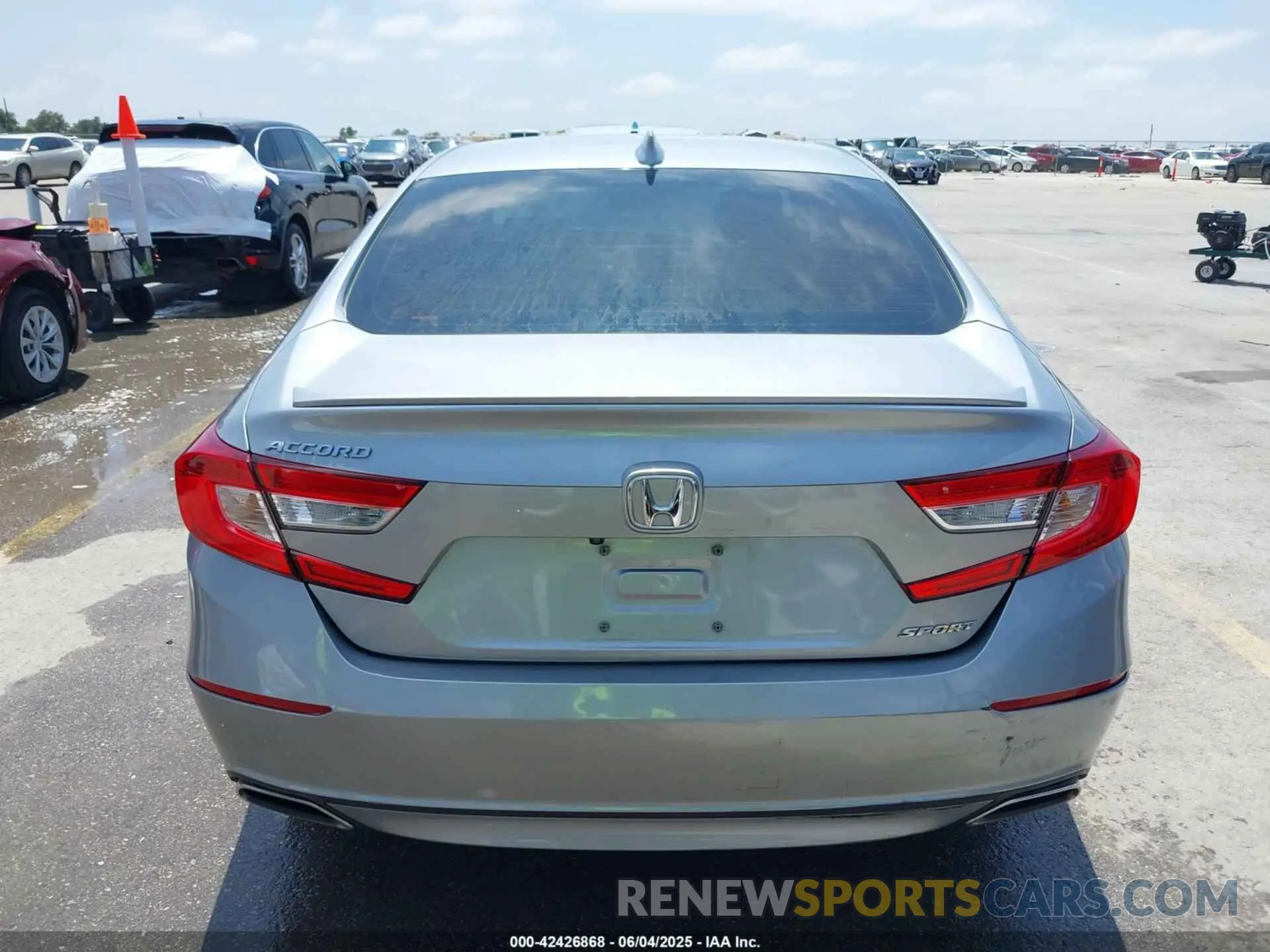 16 Photograph of a damaged car 1HGCV1F38KA044770 HONDA ACCORD 2019