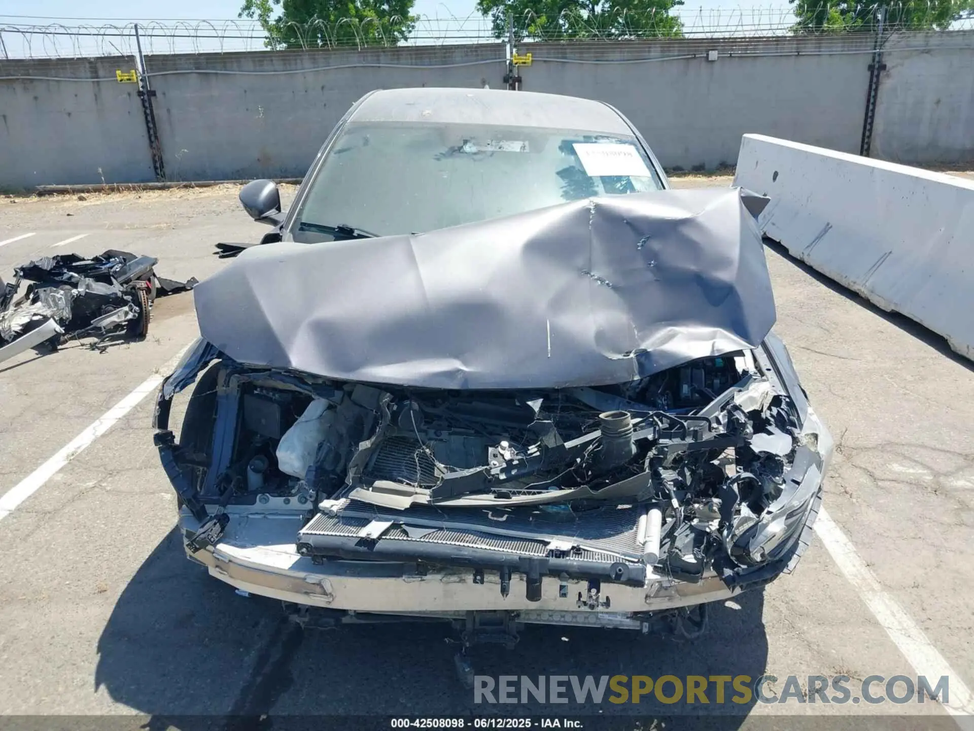 6 Photograph of a damaged car 1HGCV1F38KA063870 HONDA ACCORD 2019