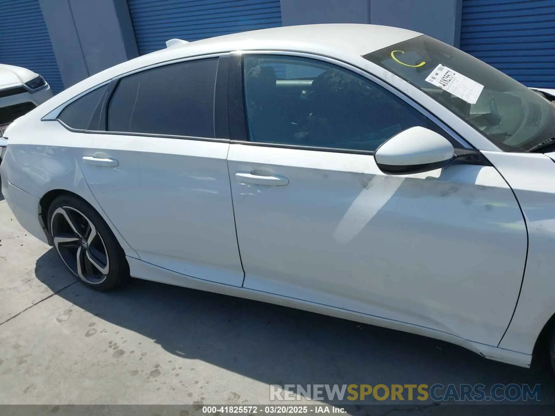 14 Photograph of a damaged car 1HGCV1F38KA088462 HONDA ACCORD 2019