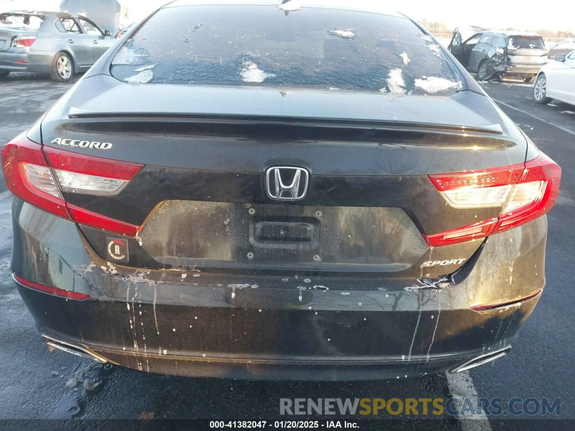 16 Photograph of a damaged car 1HGCV1F38KA121606 HONDA ACCORD 2019