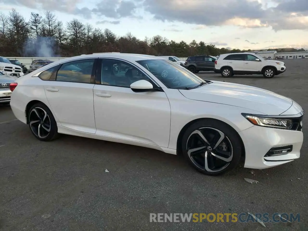 4 Photograph of a damaged car 1HGCV1F38KA173222 HONDA ACCORD 2019