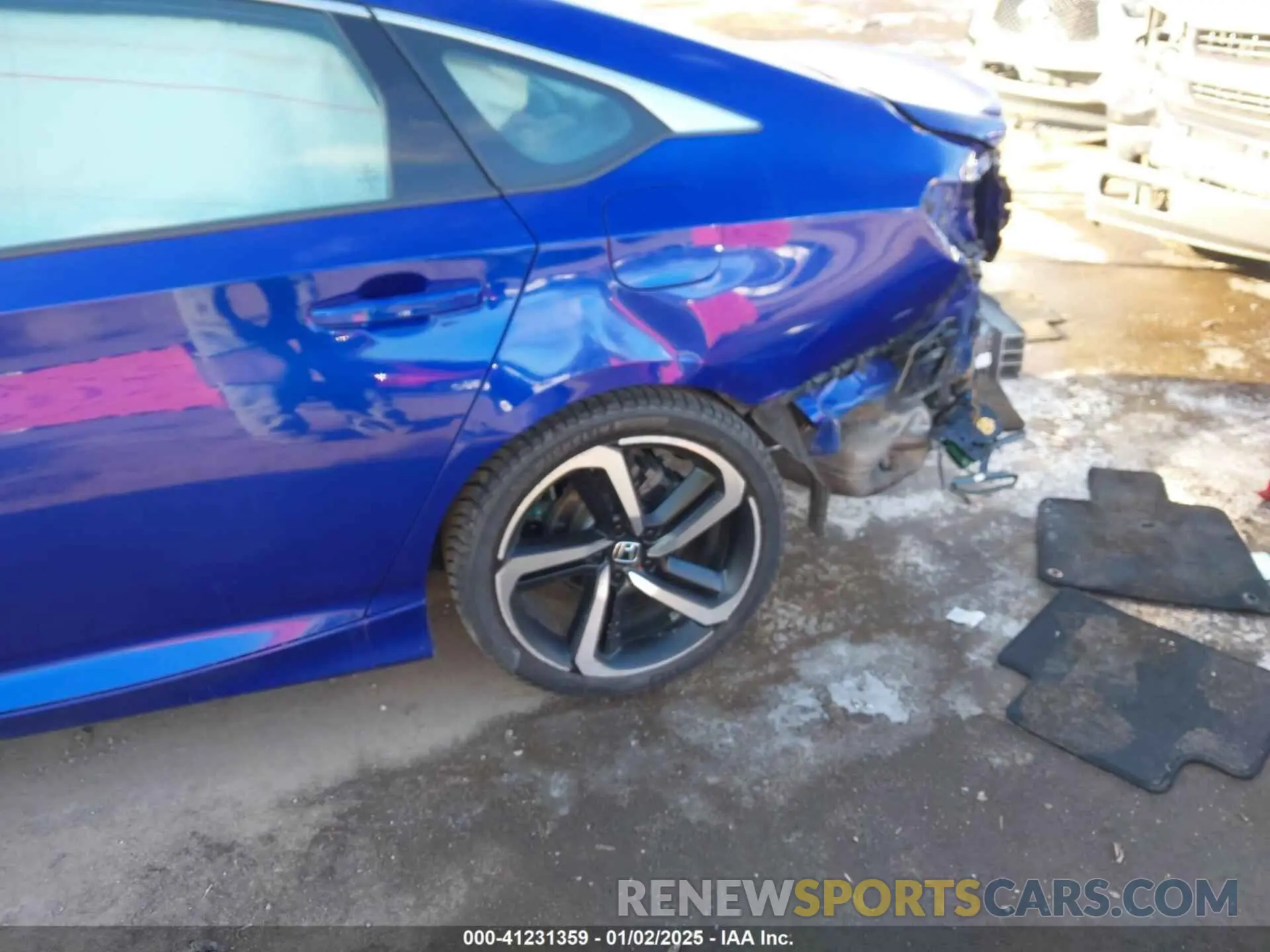 6 Photograph of a damaged car 1HGCV1F39KA007131 HONDA ACCORD 2019