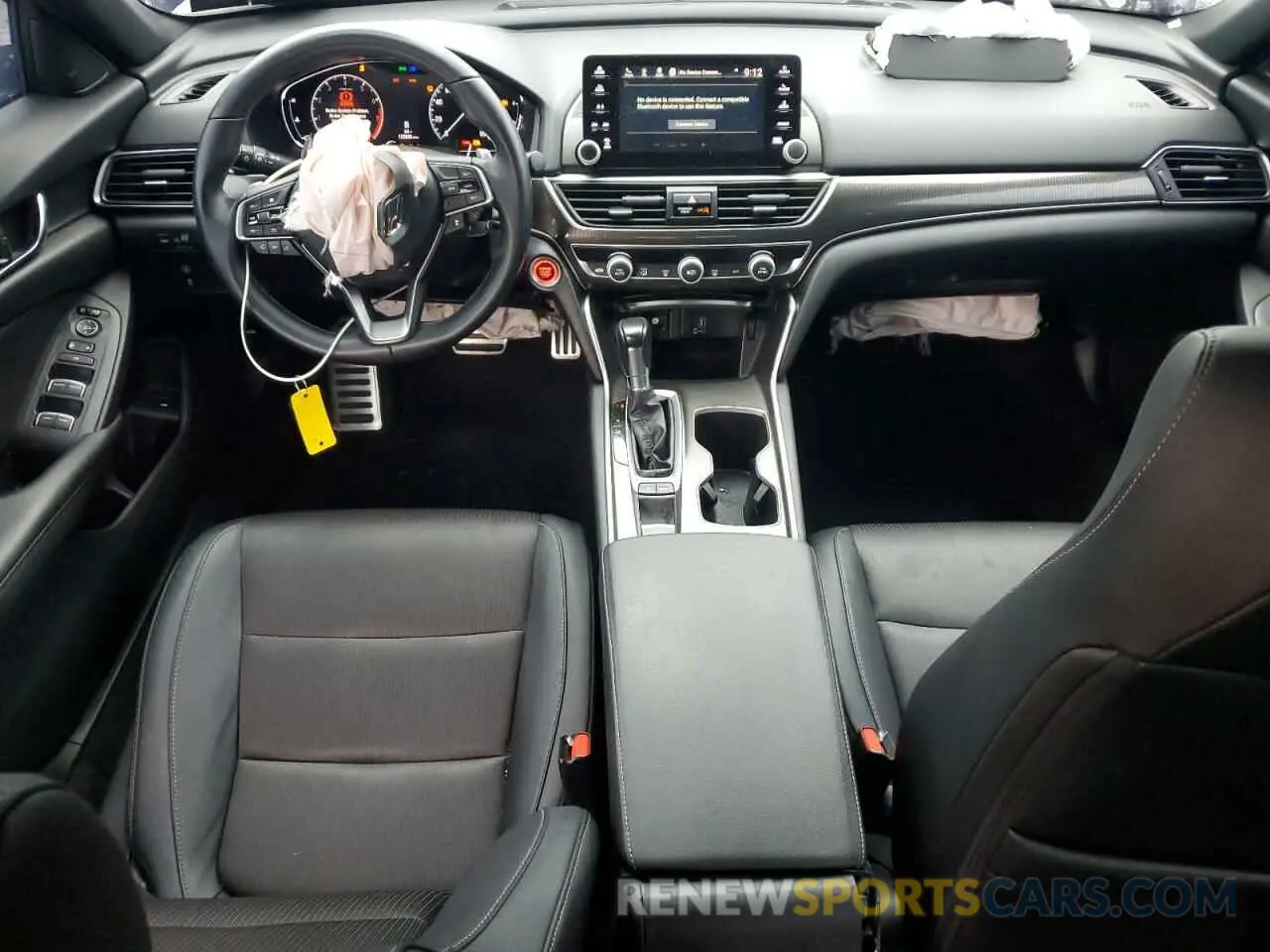 8 Photograph of a damaged car 1HGCV1F39KA015519 HONDA ACCORD 2019