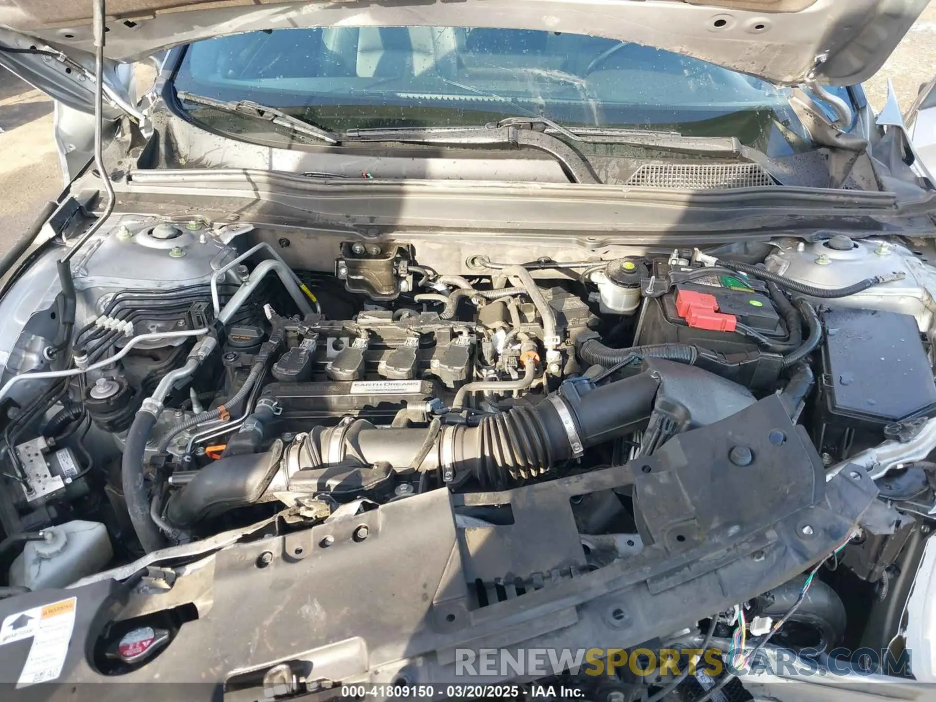 10 Photograph of a damaged car 1HGCV1F39KA016606 HONDA ACCORD 2019