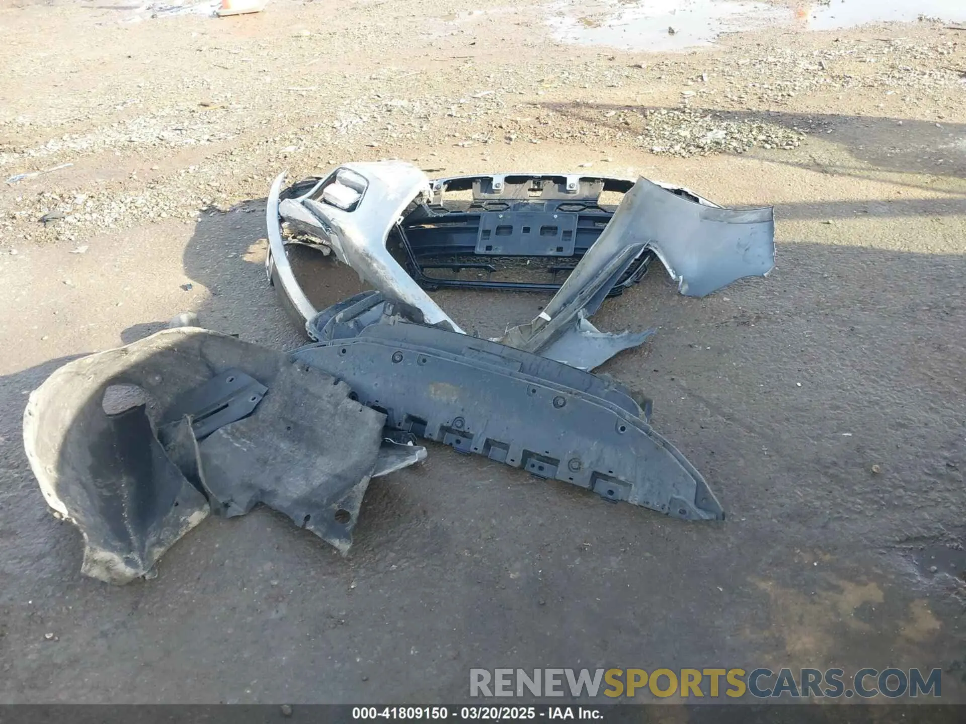 12 Photograph of a damaged car 1HGCV1F39KA016606 HONDA ACCORD 2019