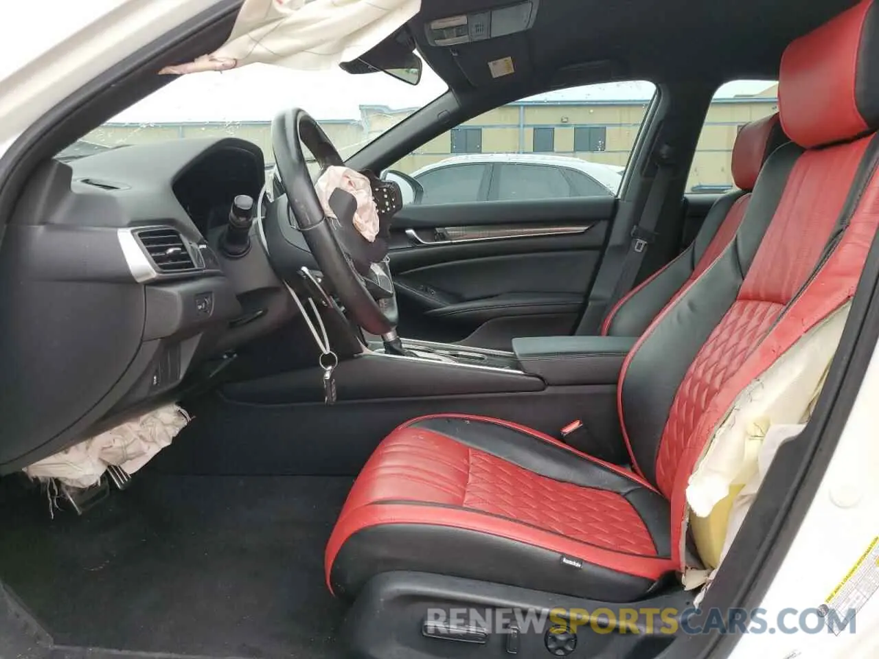 7 Photograph of a damaged car 1HGCV1F39KA016895 HONDA ACCORD 2019