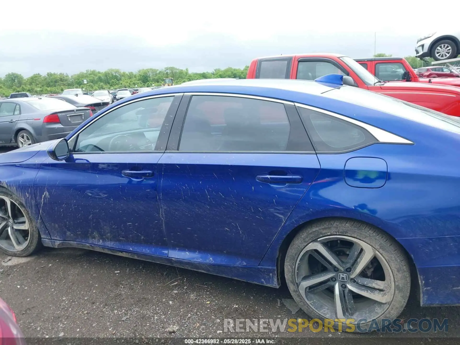 14 Photograph of a damaged car 1HGCV1F39KA093041 HONDA ACCORD 2019