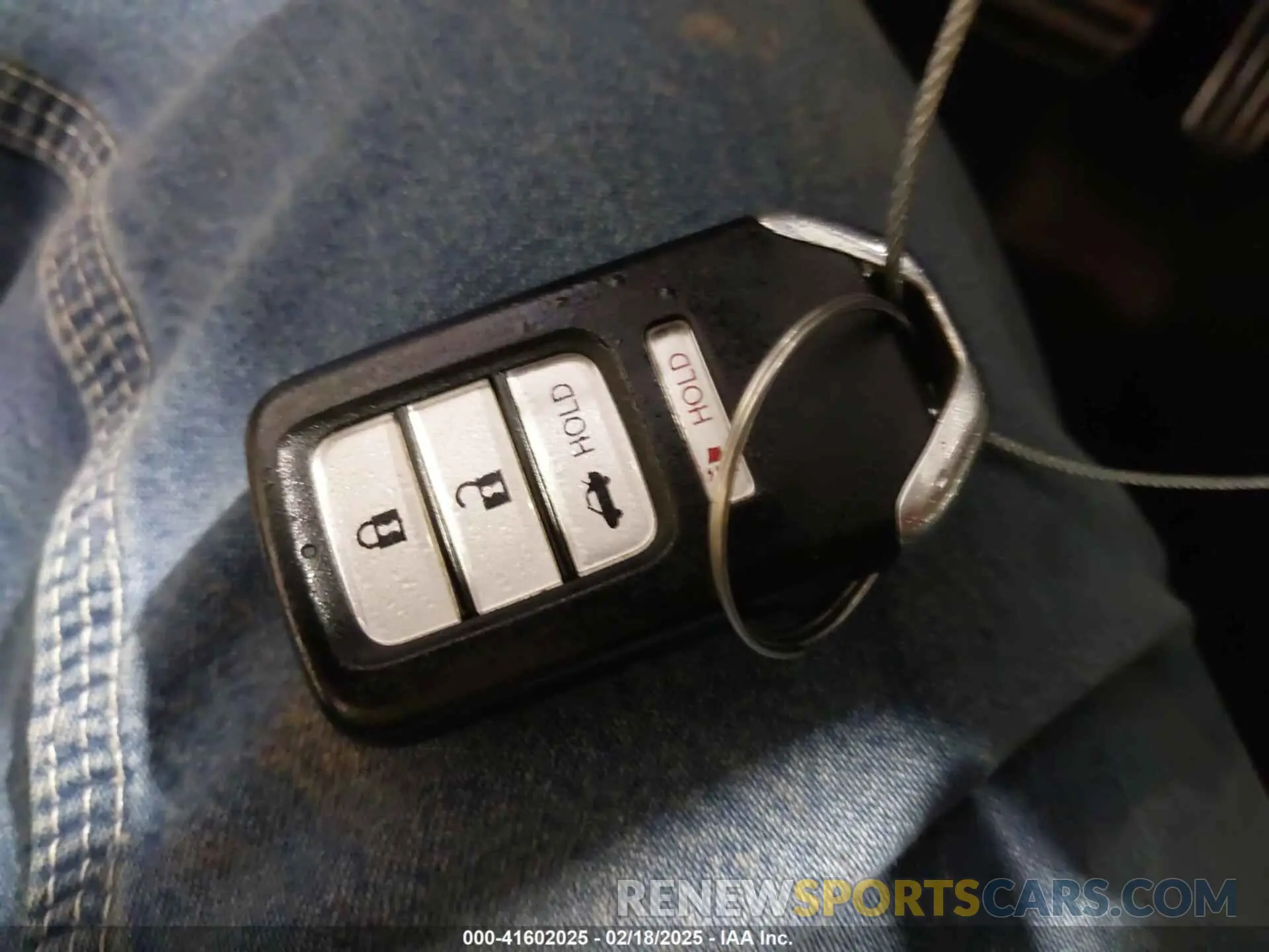 11 Photograph of a damaged car 1HGCV1F39KA100621 HONDA ACCORD 2019