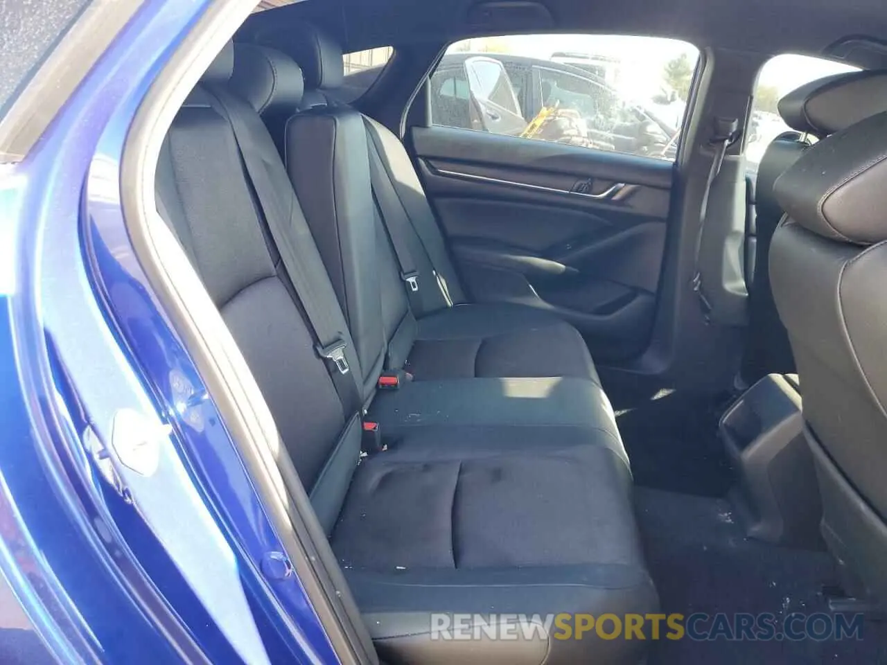11 Photograph of a damaged car 1HGCV1F39KA100649 HONDA ACCORD 2019