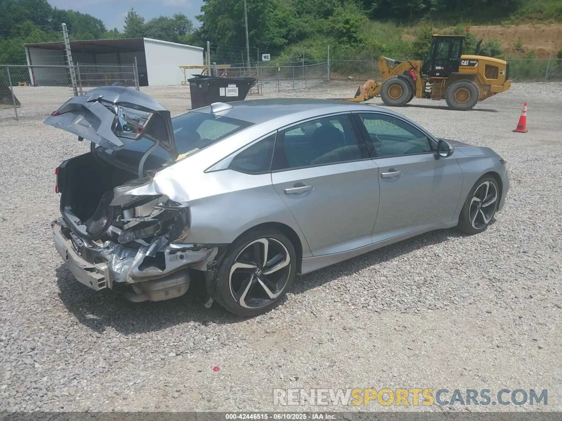 4 Photograph of a damaged car 1HGCV1F39KA118844 HONDA ACCORD 2019