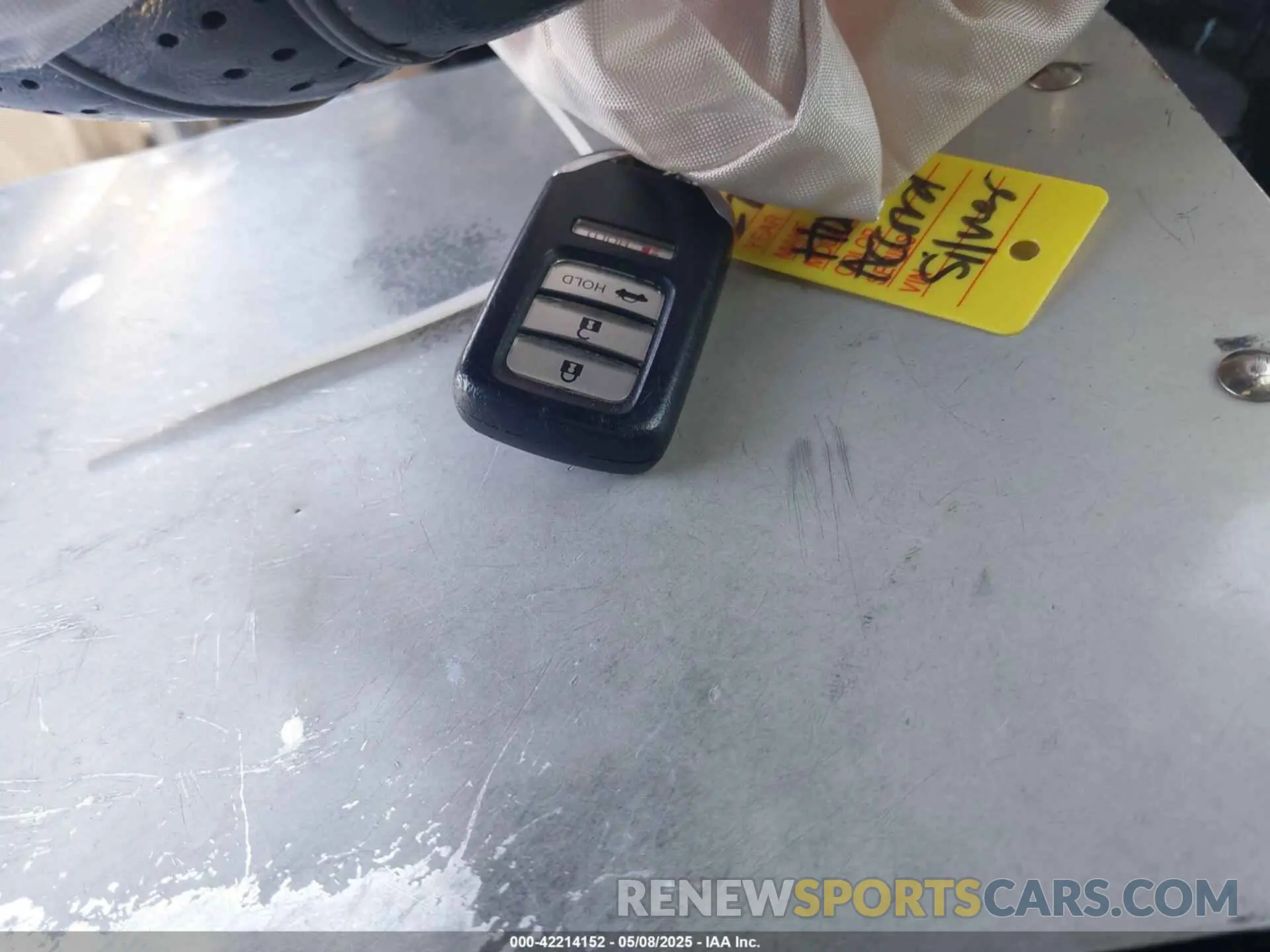 11 Photograph of a damaged car 1HGCV1F39KA142156 HONDA ACCORD 2019