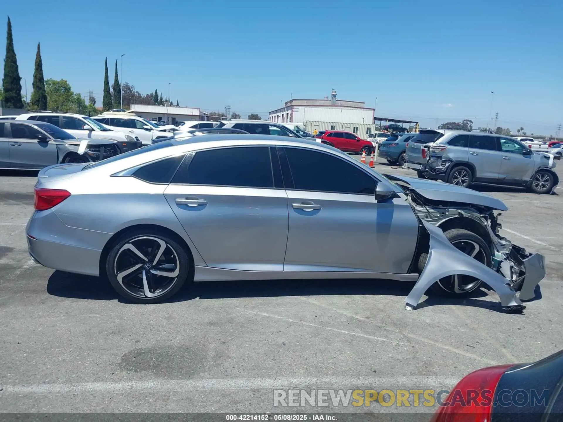 14 Photograph of a damaged car 1HGCV1F39KA142156 HONDA ACCORD 2019
