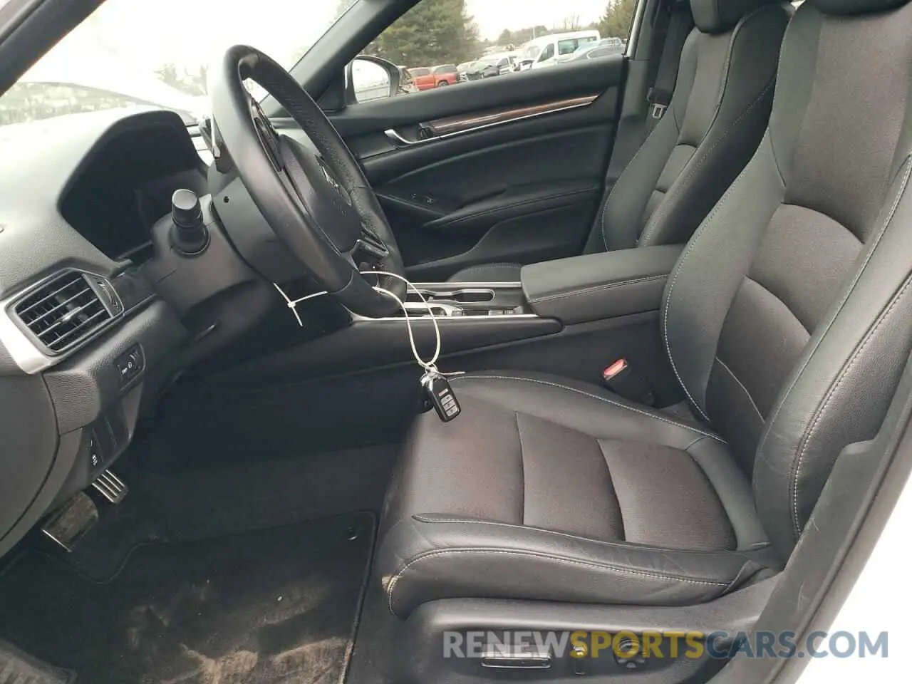 7 Photograph of a damaged car 1HGCV1F39KA154680 HONDA ACCORD 2019