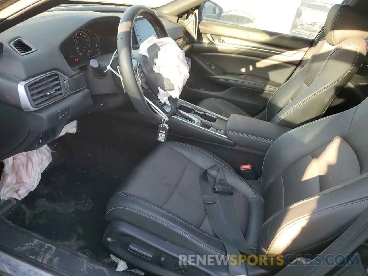 7 Photograph of a damaged car 1HGCV1F3XKA010037 HONDA ACCORD 2019