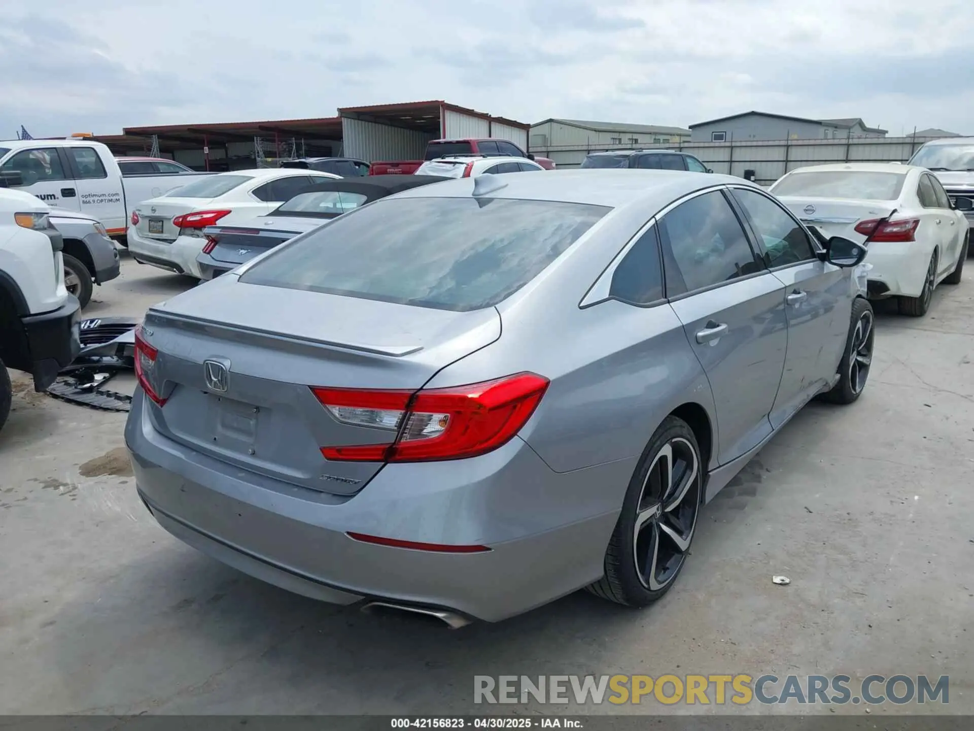 4 Photograph of a damaged car 1HGCV1F3XKA016565 HONDA ACCORD 2019