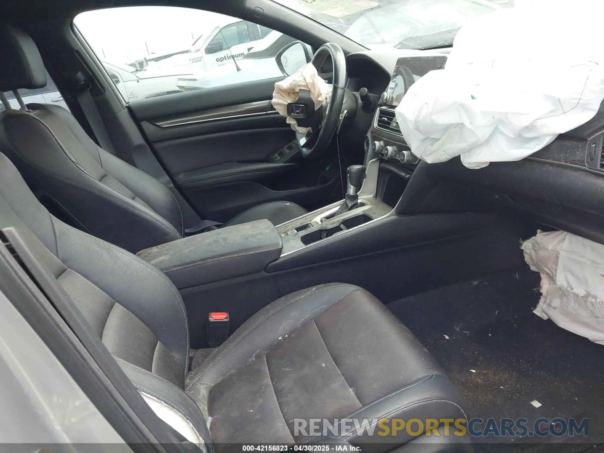5 Photograph of a damaged car 1HGCV1F3XKA016565 HONDA ACCORD 2019